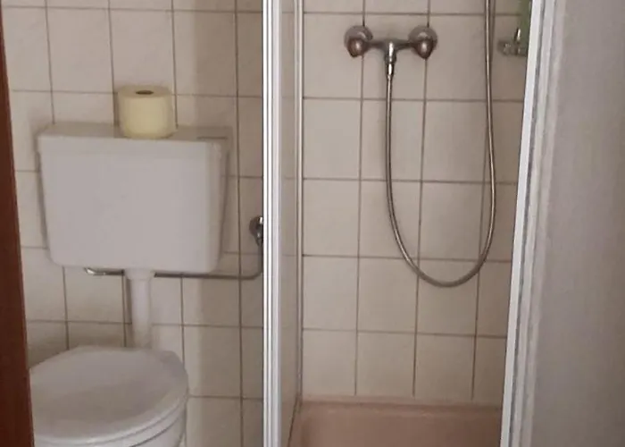 Post - Casa de hóspedes 3*