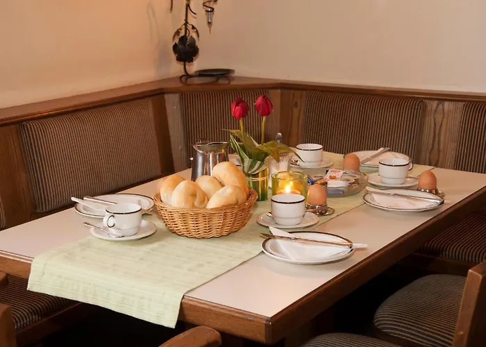 بيت ضيافة Post - Sistrans