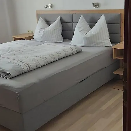 Post - Casa de hóspedes Sistrans