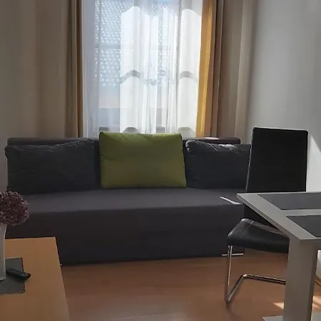 Post - Πανσιόν