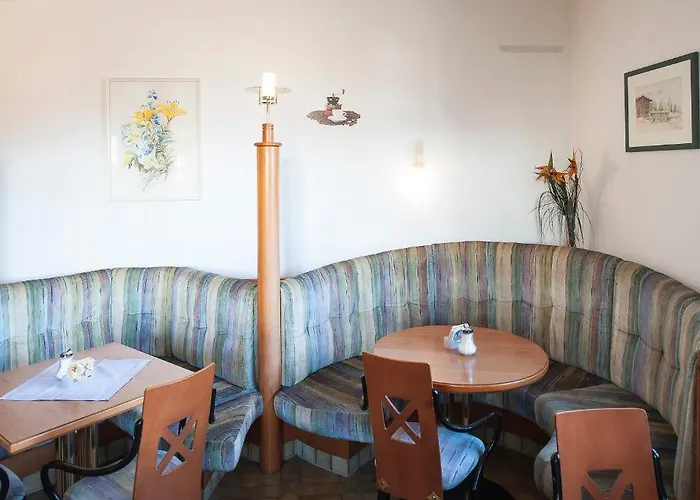 Post - Πανσιόν Sistrans